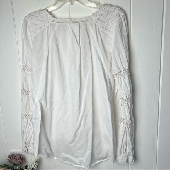 - Free People White Crocheted snd Beaded BoHo Top - Picture 6 of 13